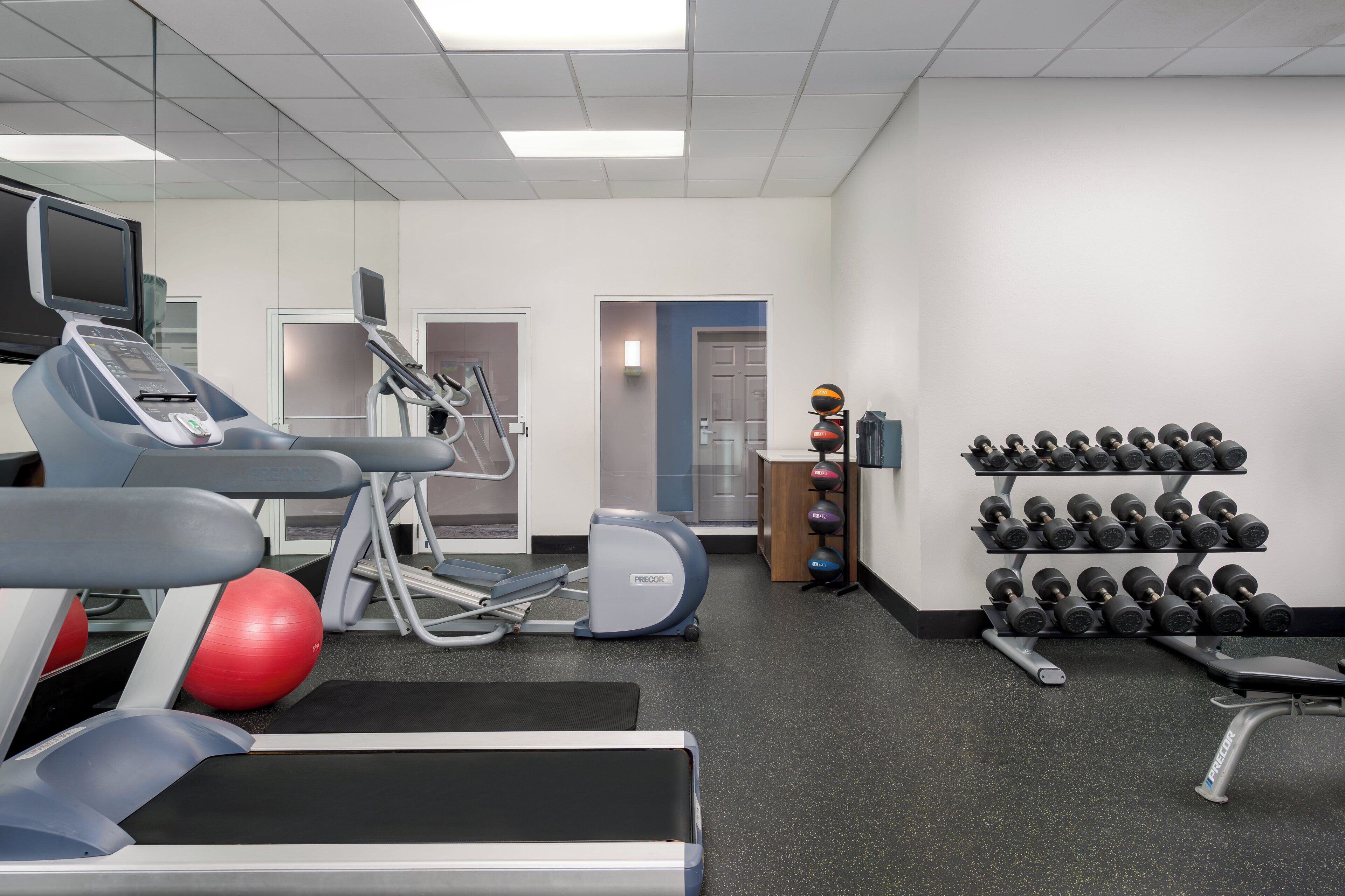 Photo - Holiday Inn Express & Suites Miami Kendall by IHG