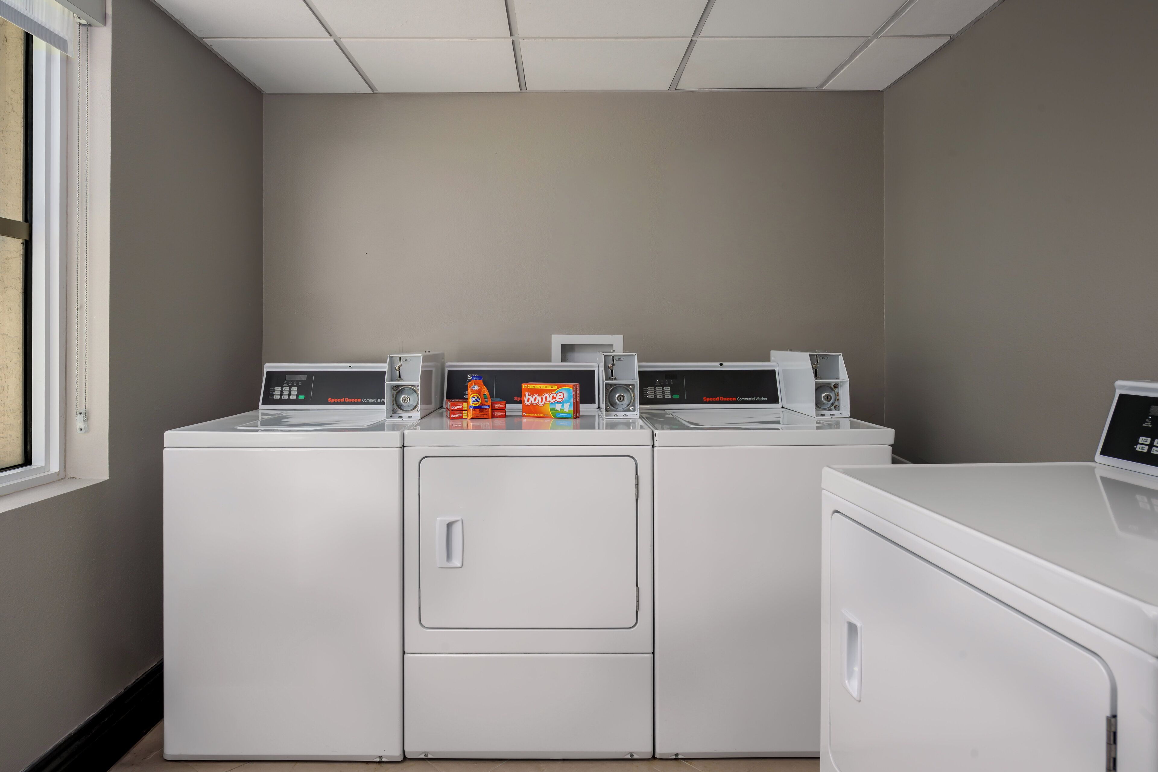 Photo - Holiday Inn Express & Suites Miami Kendall by IHG
