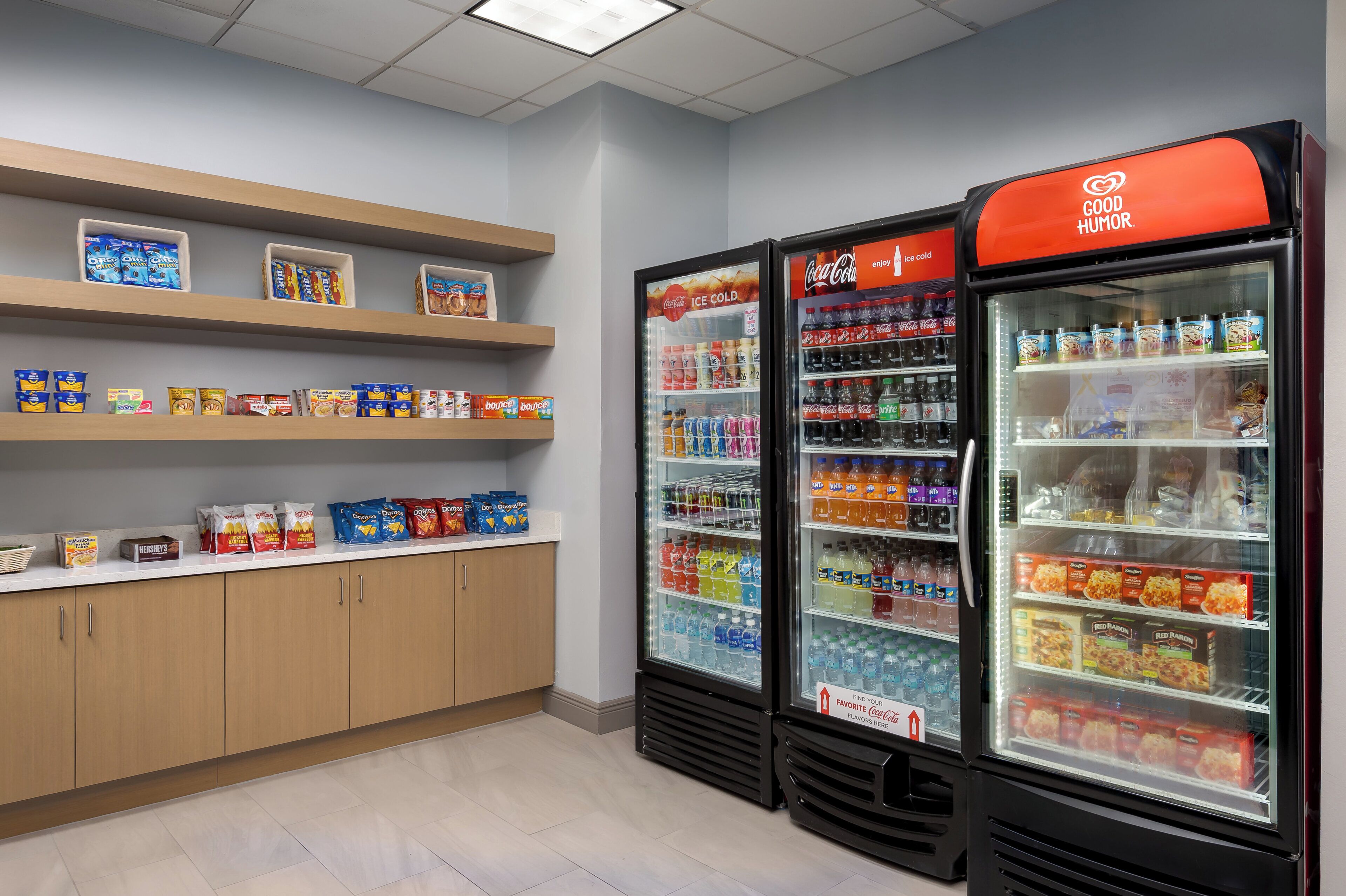 Photo - Holiday Inn Express & Suites Kendall, An Ihg