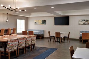 Free continental breakfast