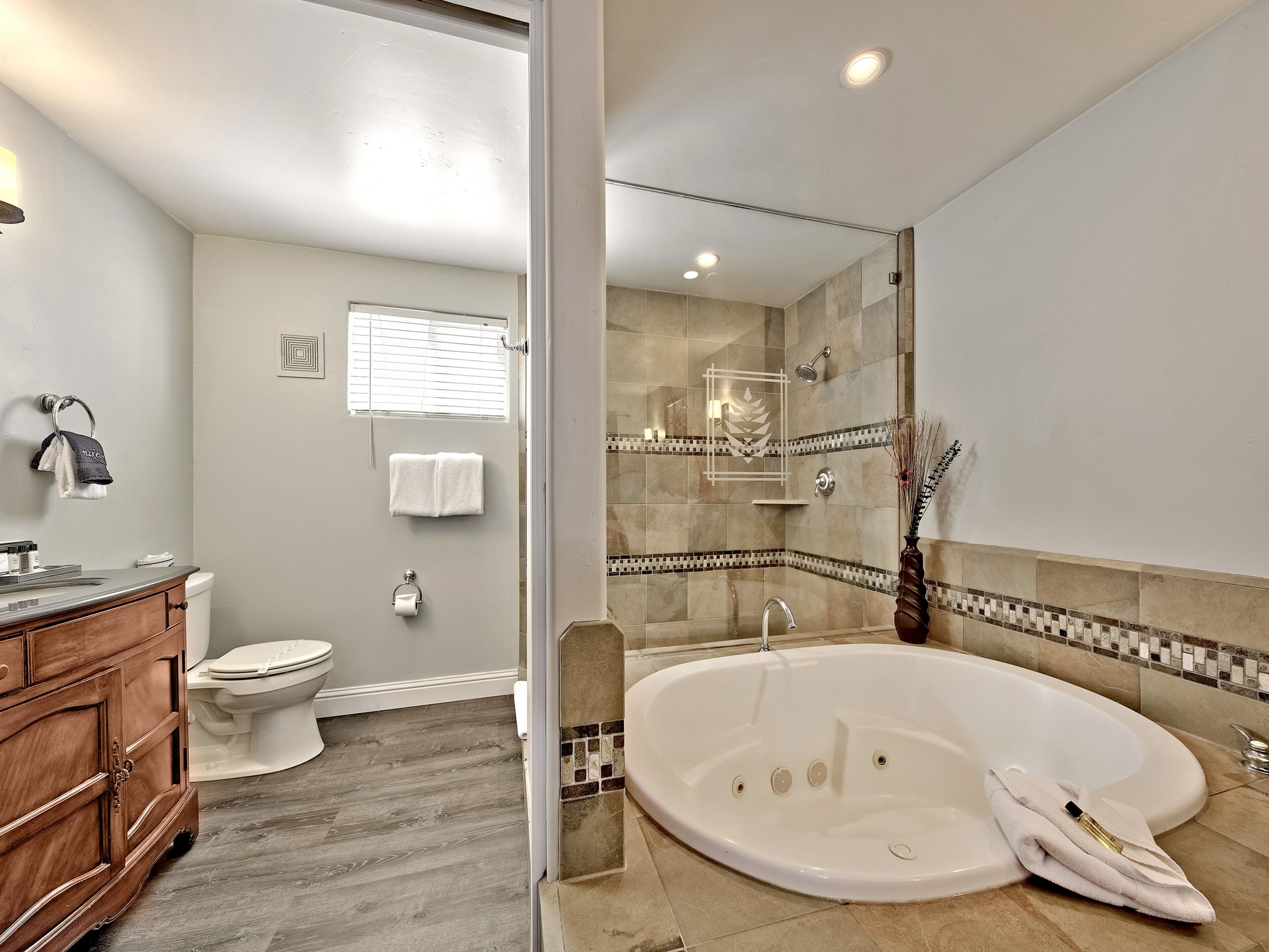 Photo - Secrets Inn Lake Tahoe