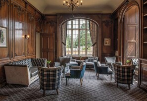 Bar (in der Unterkunft)