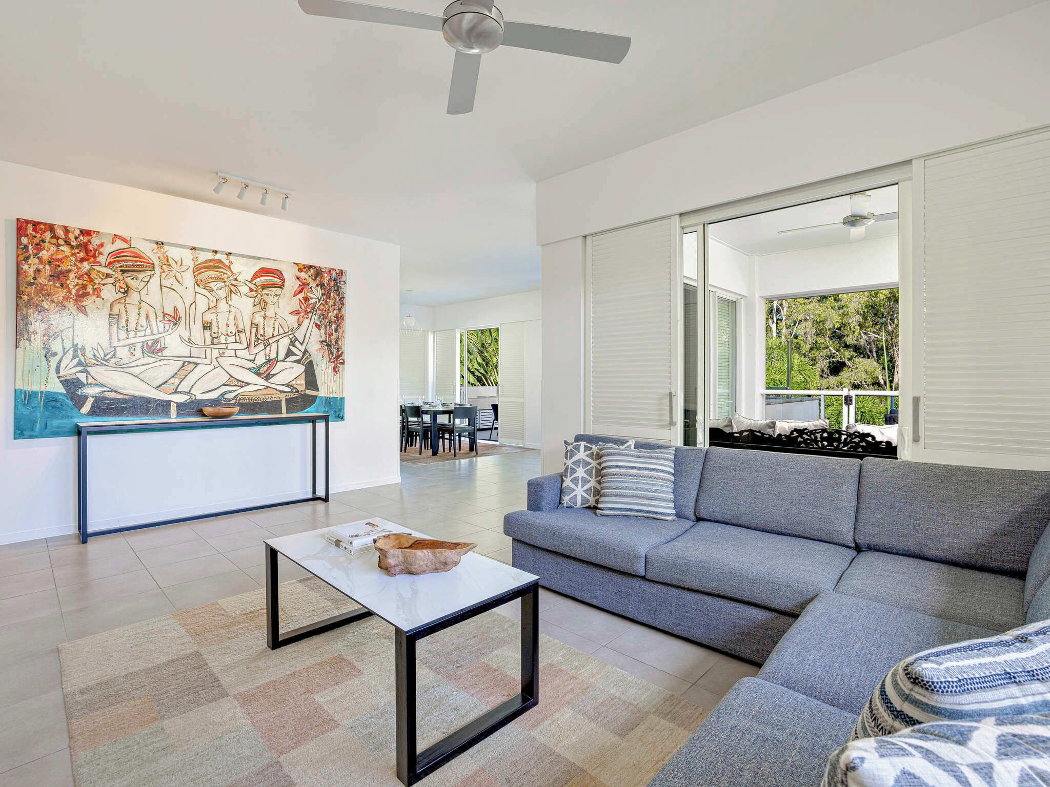 TV de tela plana 30 polegadas com canais a cabo, TV