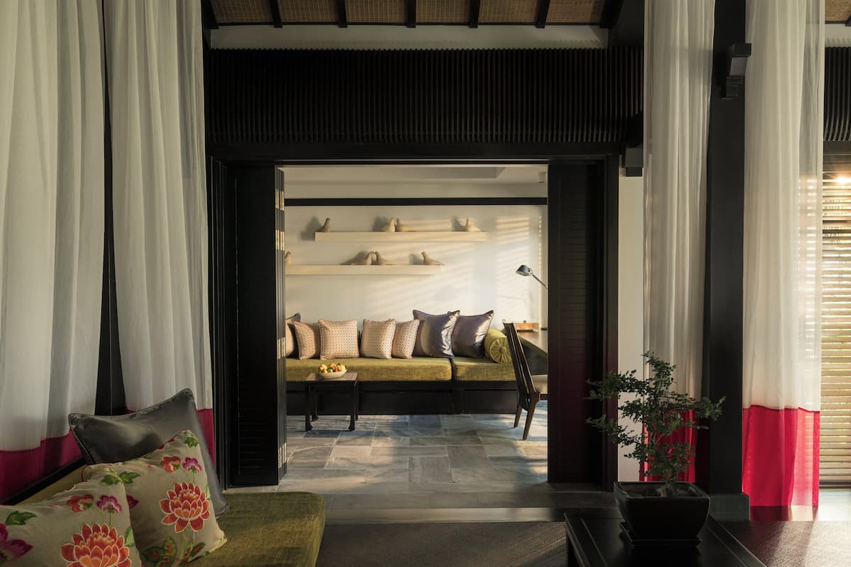 Family Villa, 1 King Bed | 3 bedrooms, hypo-allergenic bedding, minibar, in-room safe