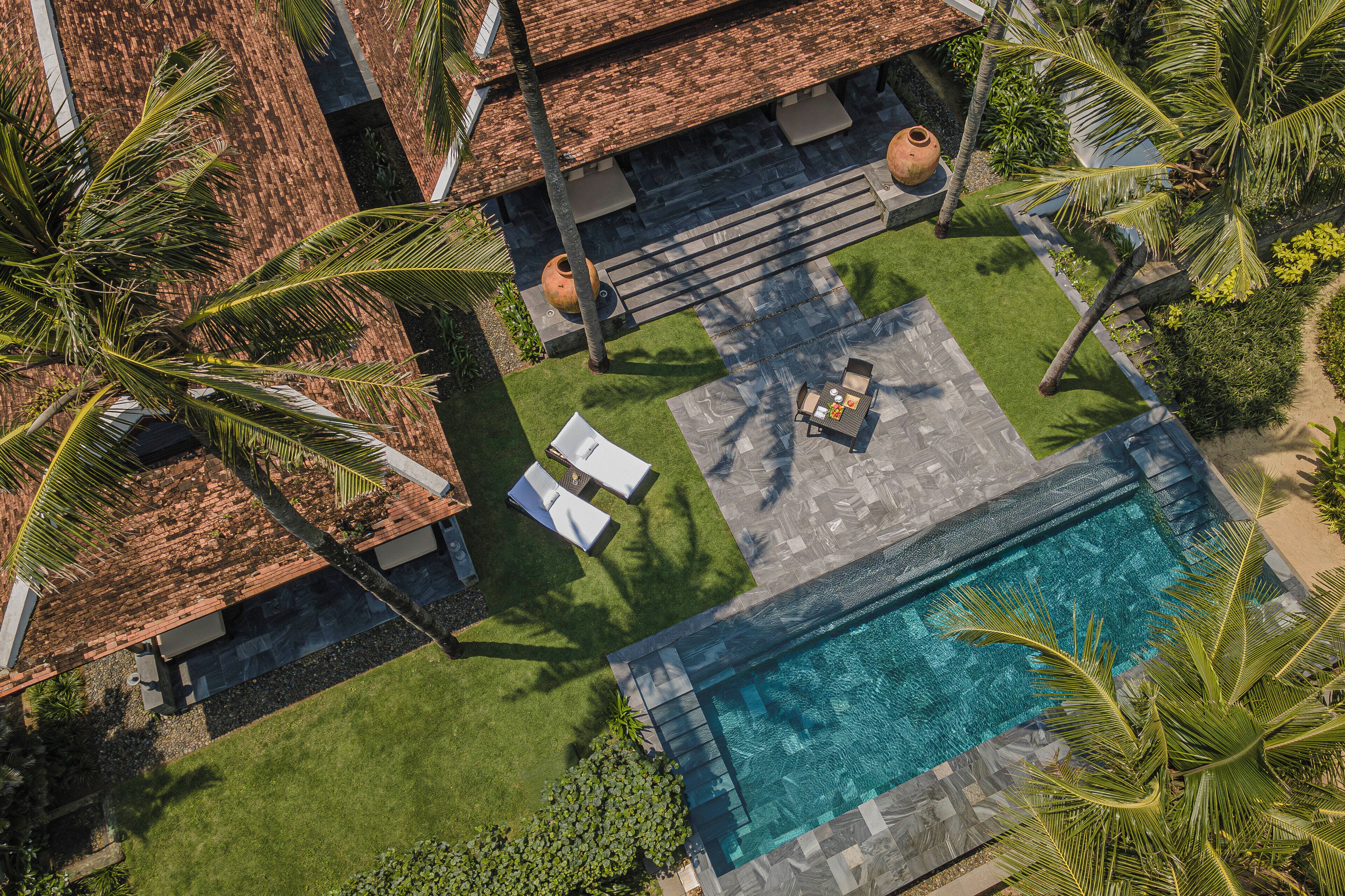 One Bedroom Garden Pool Villa | 防过敏的被褥、羽绒被、迷你吧、客房内保险箱