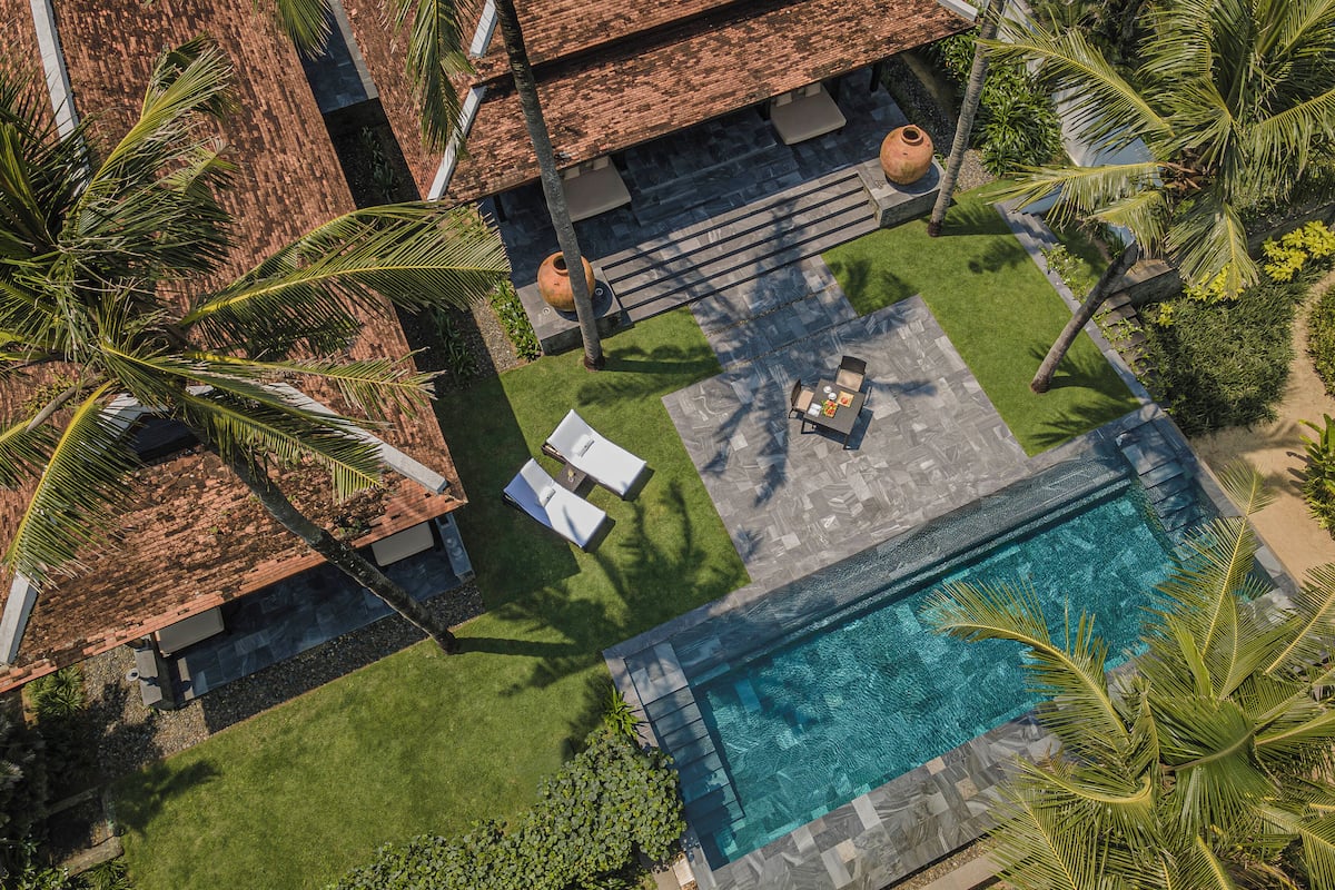 Garden View One Bedroom Pool Villa | Hypo-allergenic bedding available, down comforters, minibar