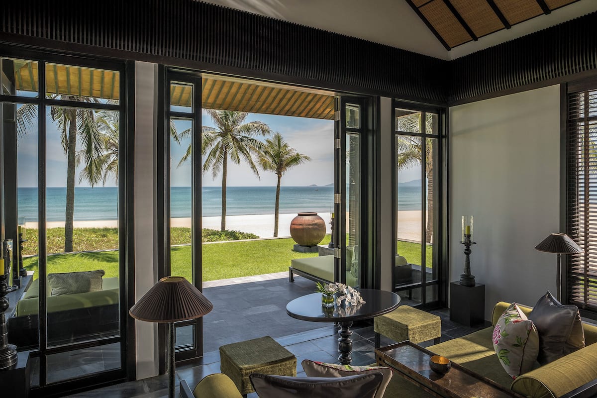 1 Bedroom Beachfront Villa | 3 bedrooms, hypo-allergenic bedding, minibar, in-room safe