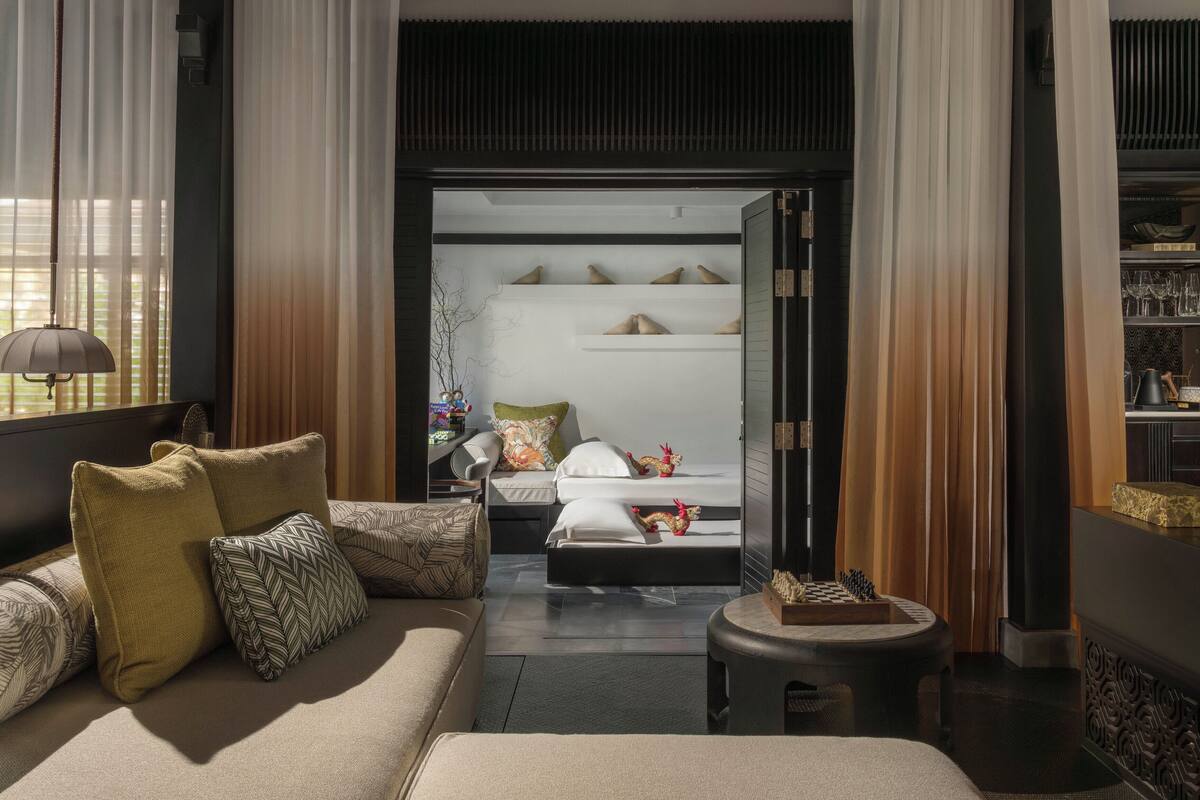 Garden View One Bedroom Villa | Hypo-allergenic bedding available, down comforters, minibar