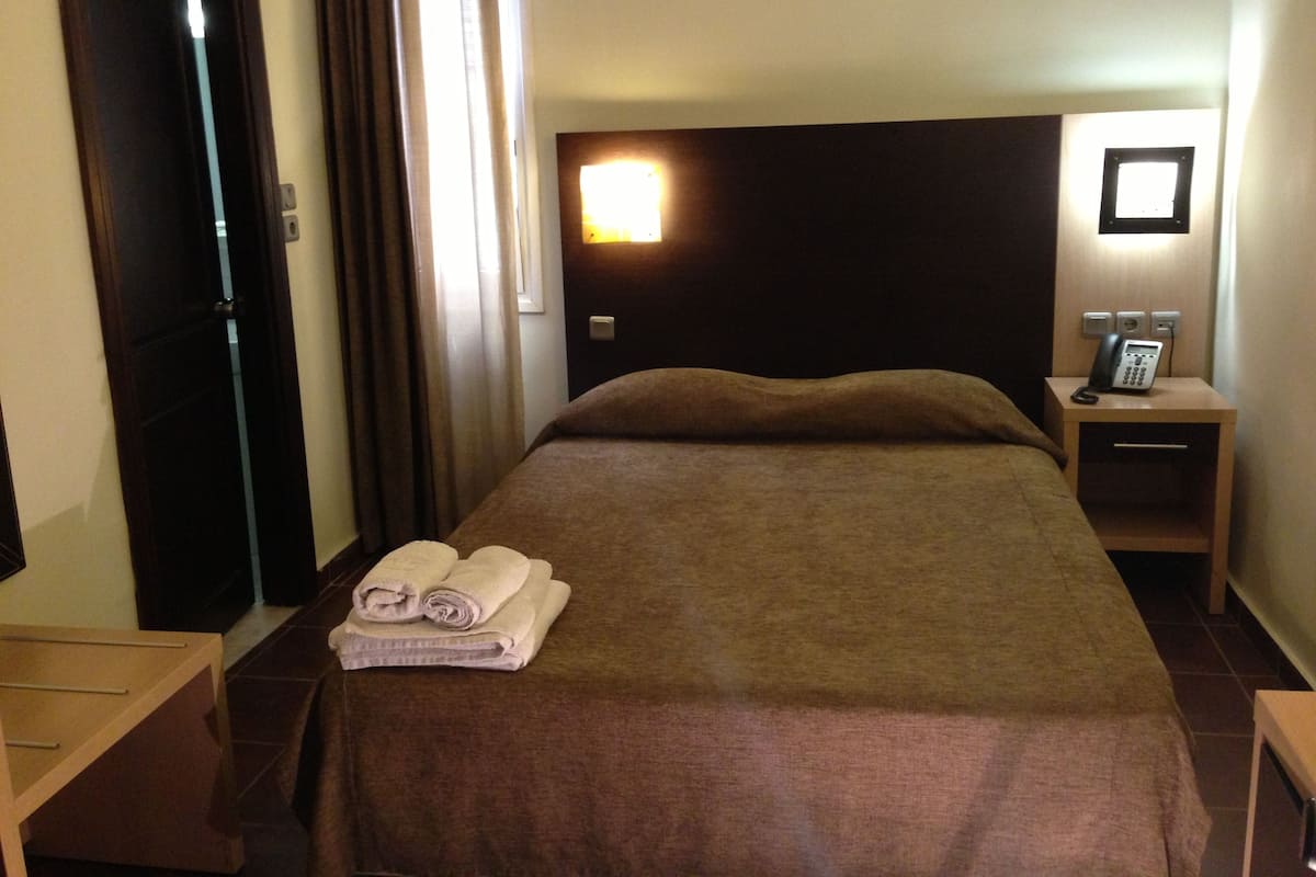 Chambre Simple Standard, 1 lit une place | Literie de qualité supérieure, matelas Select Comfort