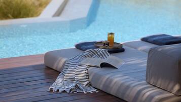 Bill&Coo Villa with Pool | Terrace/patio