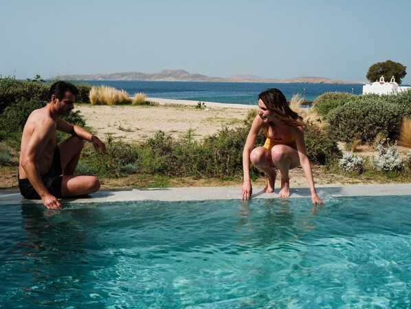 The Coast Beachfront Pavilion with Pool | Privat pool