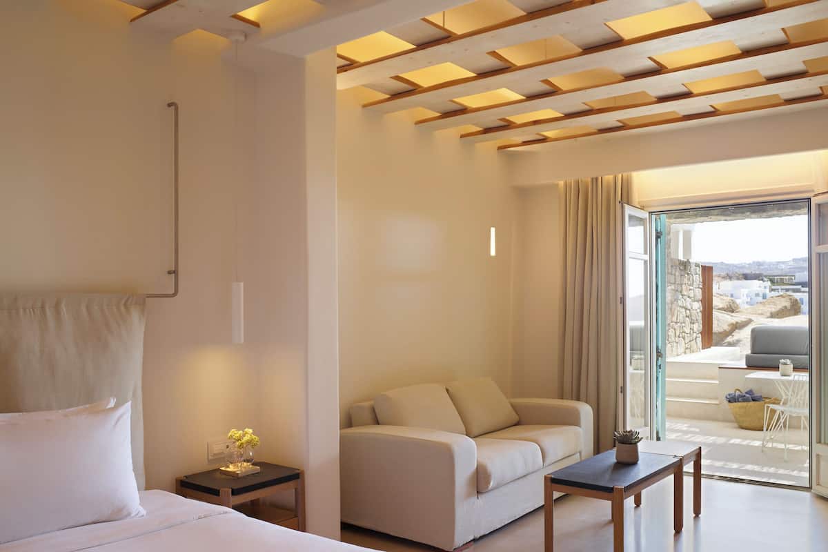 Bill&Coo Suite with Plunge Pool and Sea View | 高档床上用品、迷你吧、免费 WiFi、床单