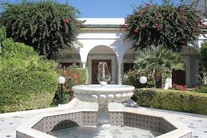 Fountain - El Mouradi Palm Marina (Port El Kantaoui)