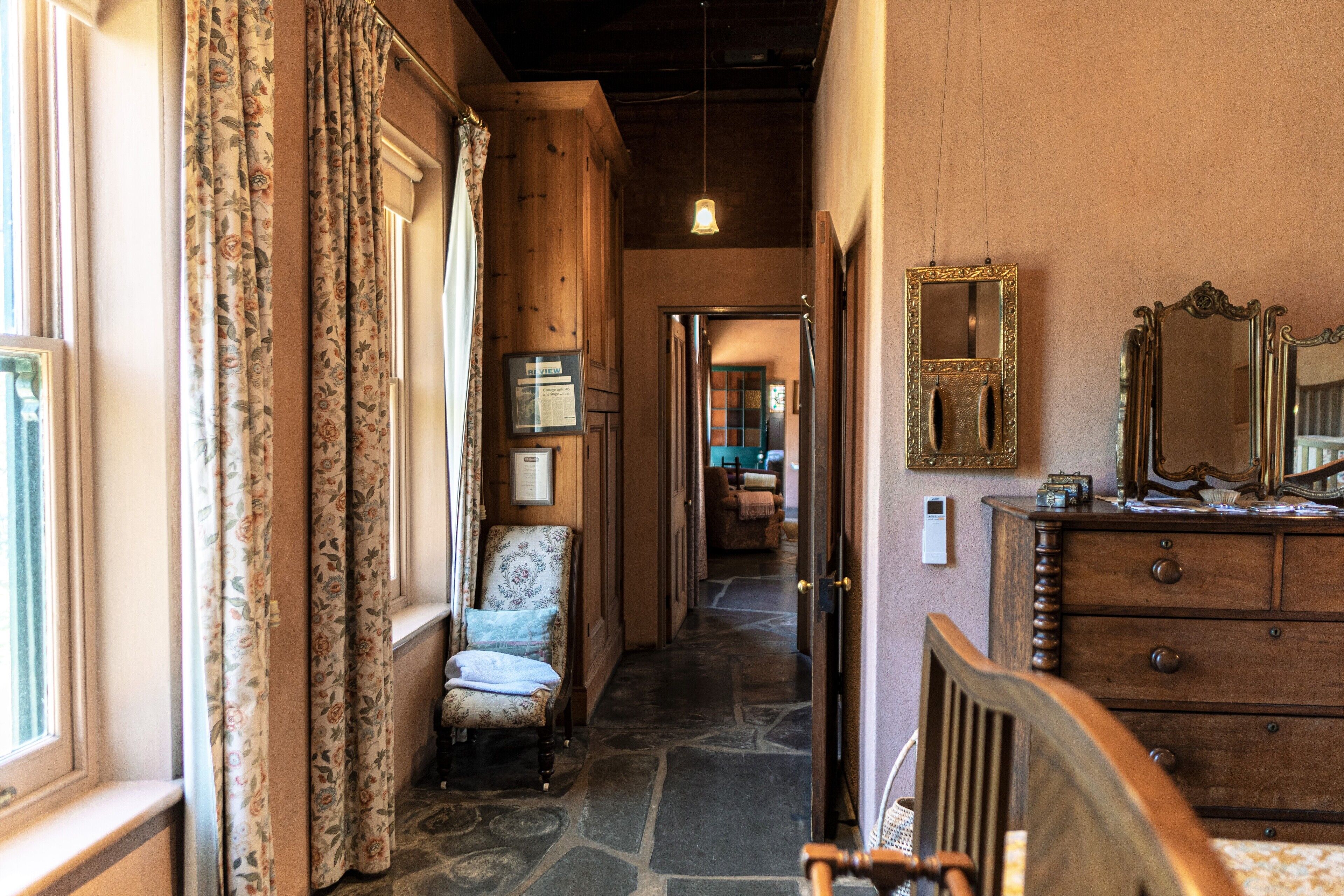 paprika spa cottage | 2 bedrooms, individually decorated, individually furnished