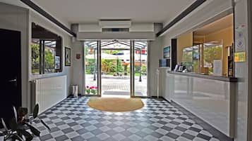 Hall