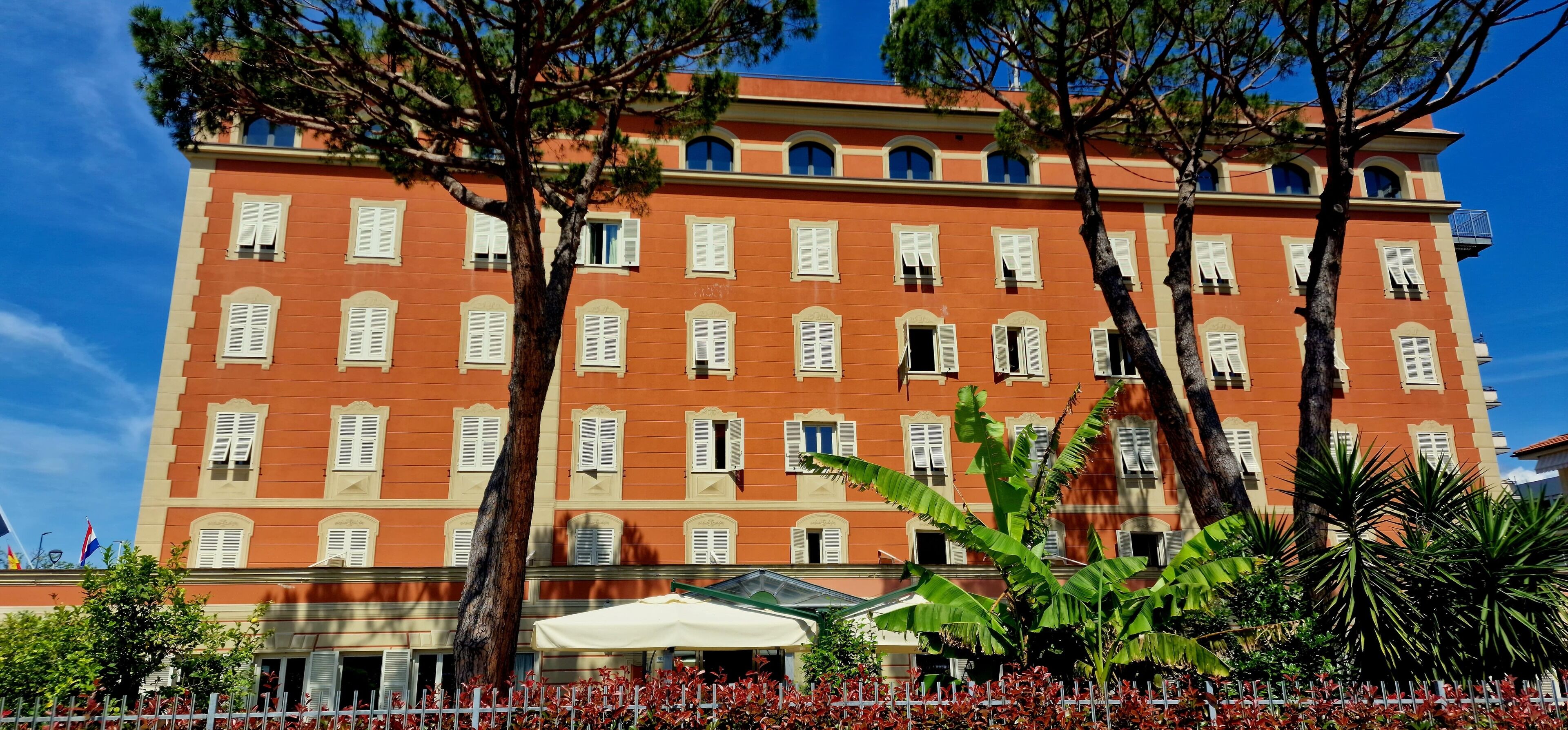 Facciata della struttura