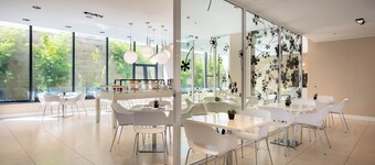 iH 瓦特 13 米蘭飯店