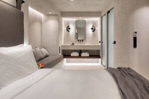 Luxury Villa | Egyptian cotton sheets, premium bedding, minibar, in-room safe - Rocabella Mykonos Hotel, a member of Design Hotels (Mykonos)