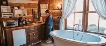 The Mast Farm Inn