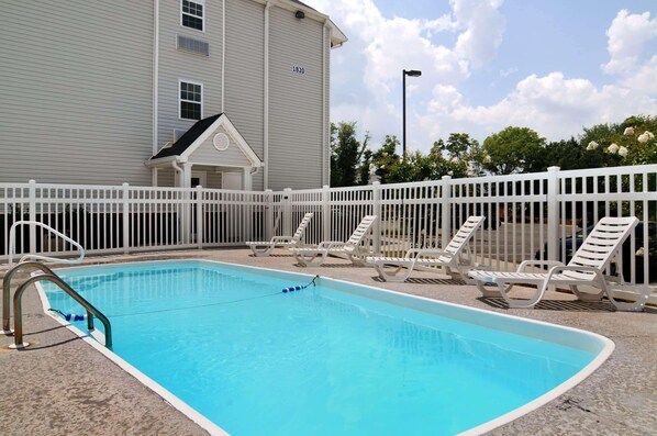 Seasonal outdoor pool