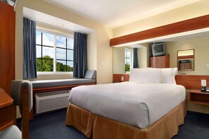 In-room safe, desk, iron/ironing board, cribs/infant beds
