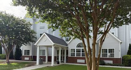 SureStay by Best Western Huntsville East