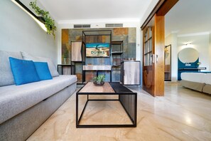 1 habitación, minibar, caja de seguridad en la habitación y escritorio 