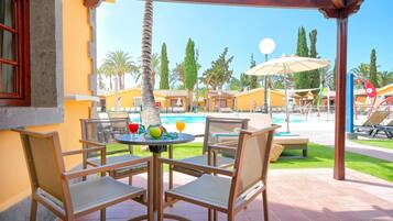 1 bedroom, minibar, in-room safe, desk