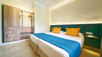 1 間睡房、迷你吧、房內夾萬、書桌