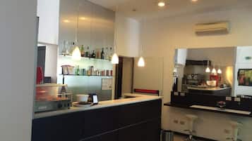 Bar (en la propiedad)