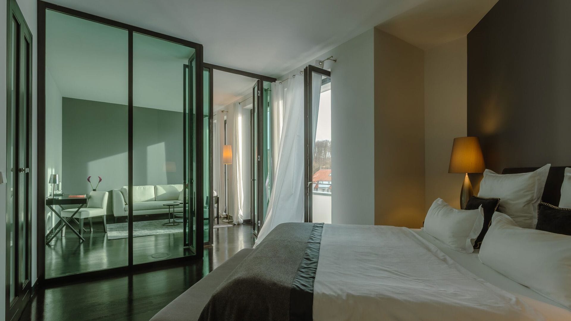 Premium bedding, down duvets, minibar, in-room safe