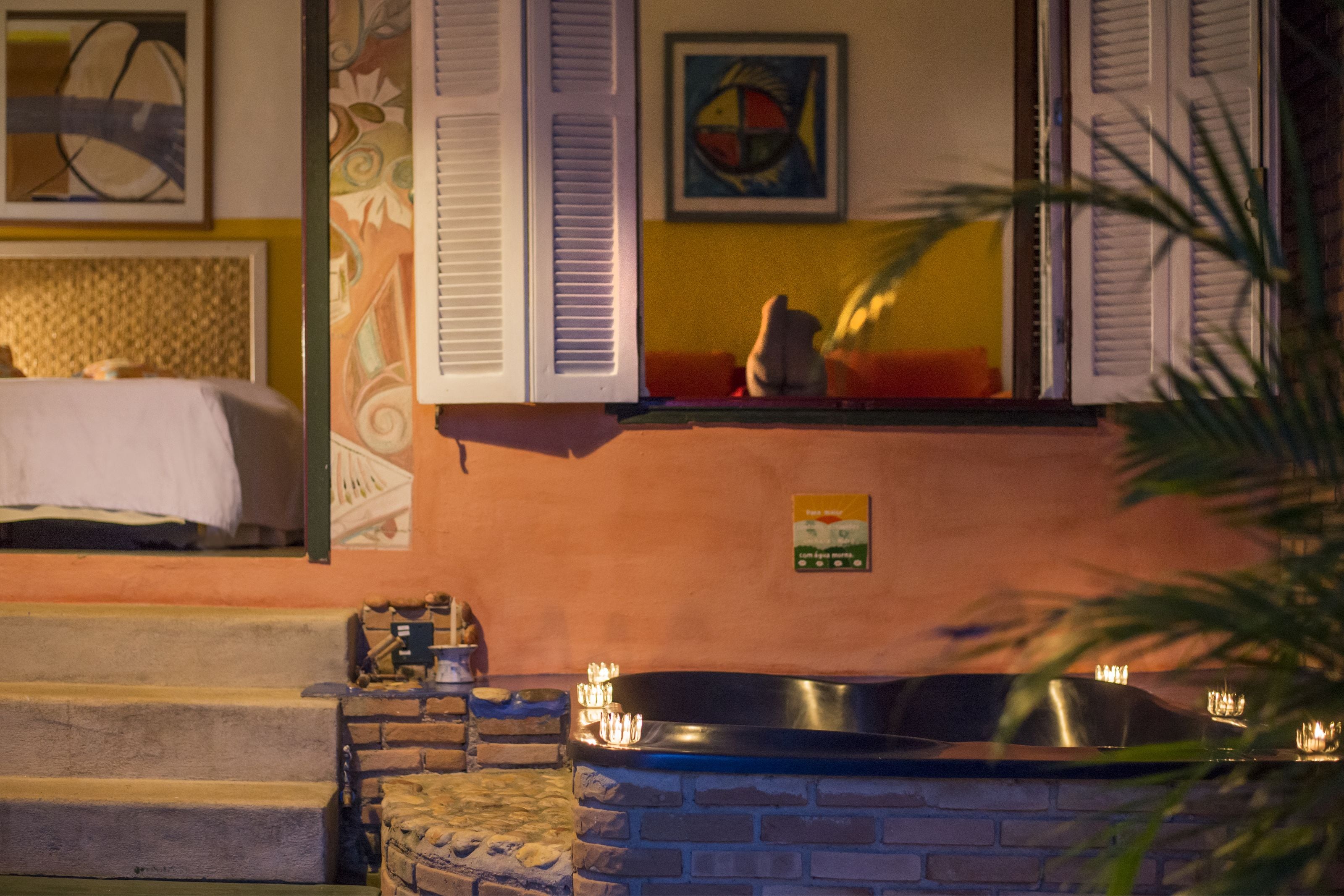 superior room, hot tub (18) | jetted bathtub