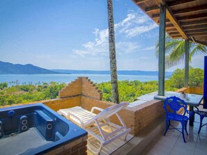 Superior Room, Hot Tub (17) | Beach/ocean view