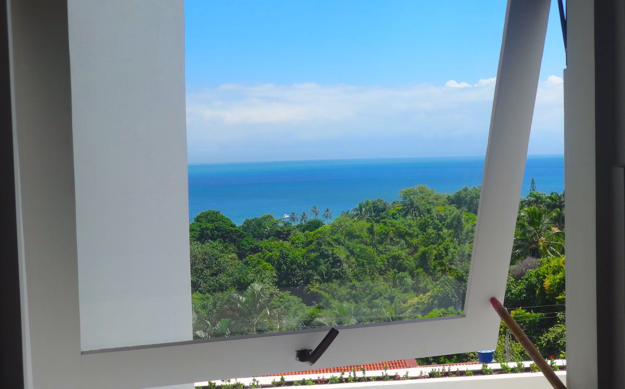 deluxe room, hot tub (10) | bathroom | towels