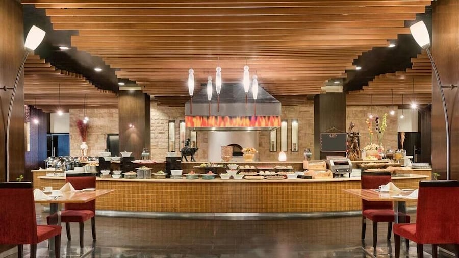 Ramada Plaza by Wyndham Karachi Airport Hotel