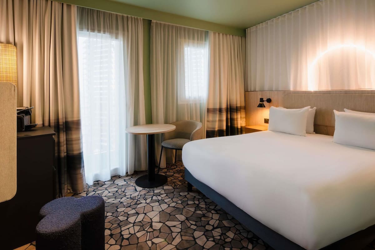 Privilege, Room, 1 Double Bed, Balcony