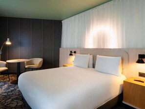 In-room safe, individually decorated, individually furnished, desk