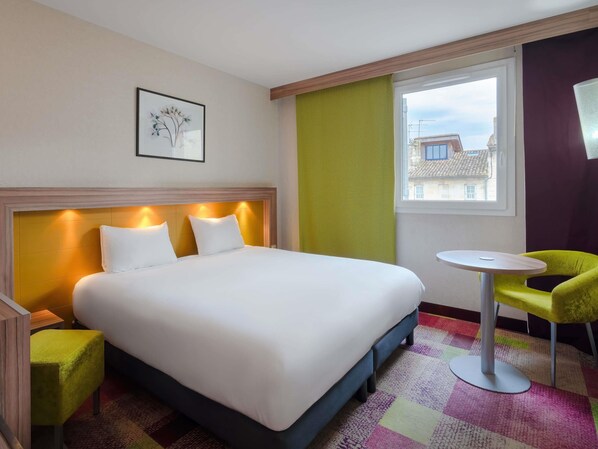 In-room safe, individually decorated, individually furnished, desk