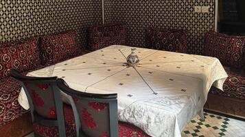 Smart TV 32 pulgadas con canales de televisión por cable, libros