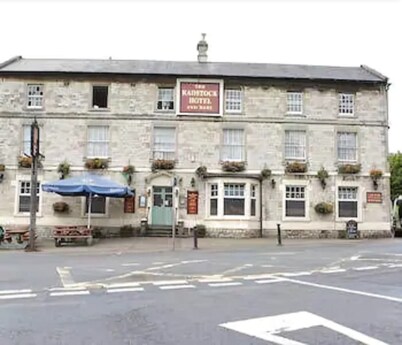 Radstock Hotel near Bath