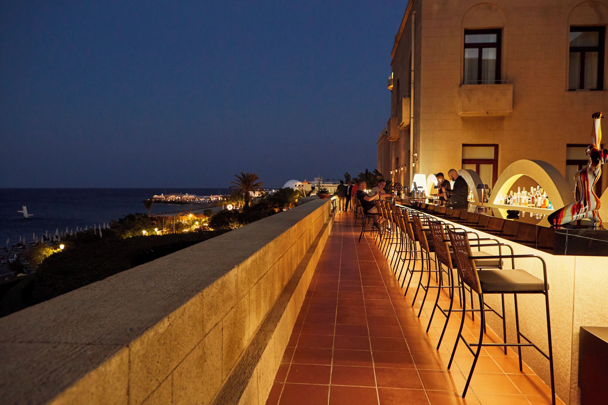 3 barer/lounger og bassengbar