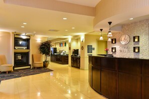 Lobby-Lounge