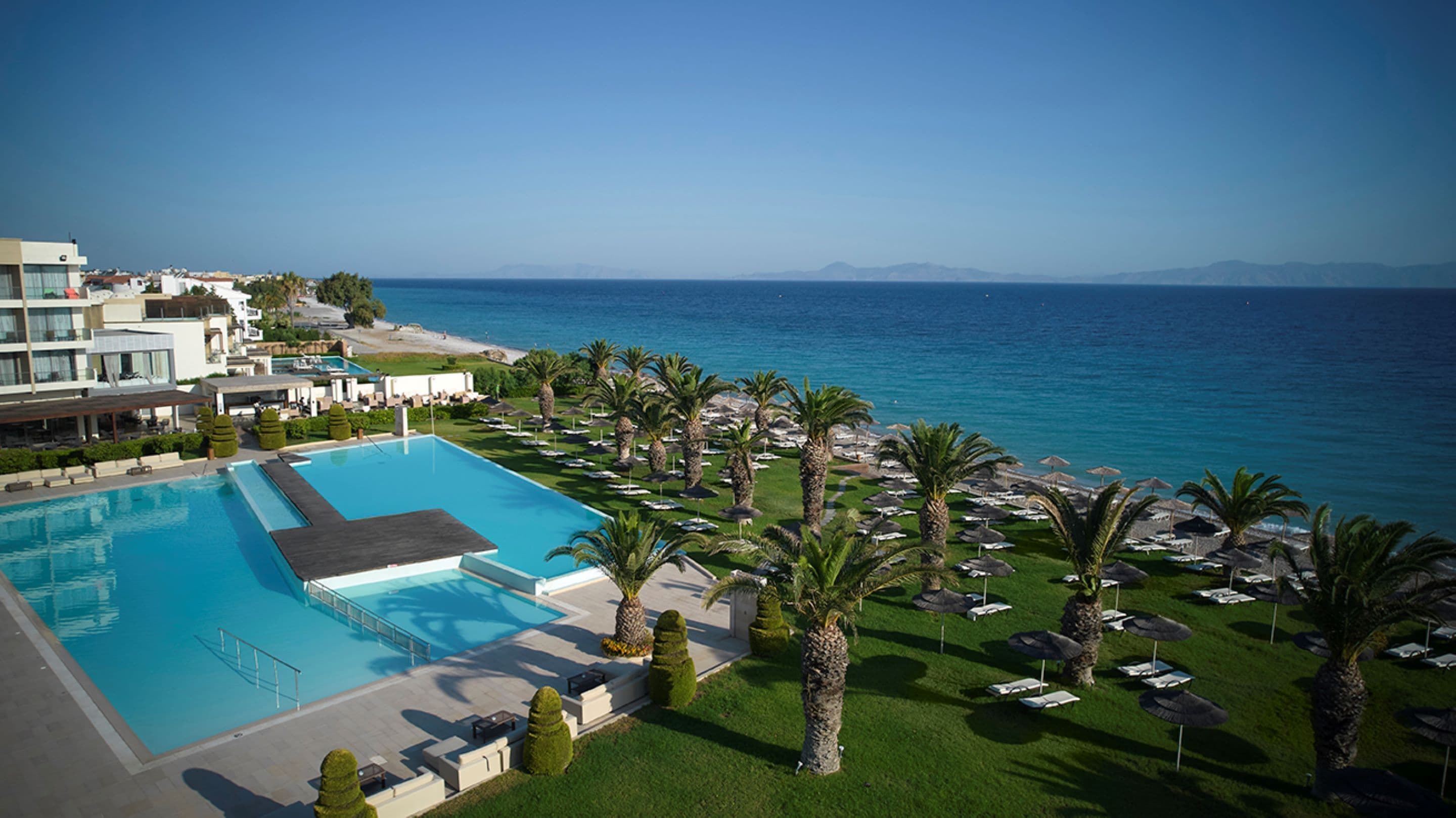 من حمّامات السباحة المغطاة، حمّام سباحة خارجي موسمي