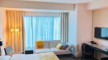 Habitació prèmium, no fumadors | Roba de llit hipoal·lergògena, minibar i caixa forta a l'habitació