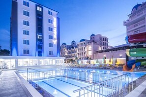 Outdoor pool - My Kolibri Hotel (Avsallar)