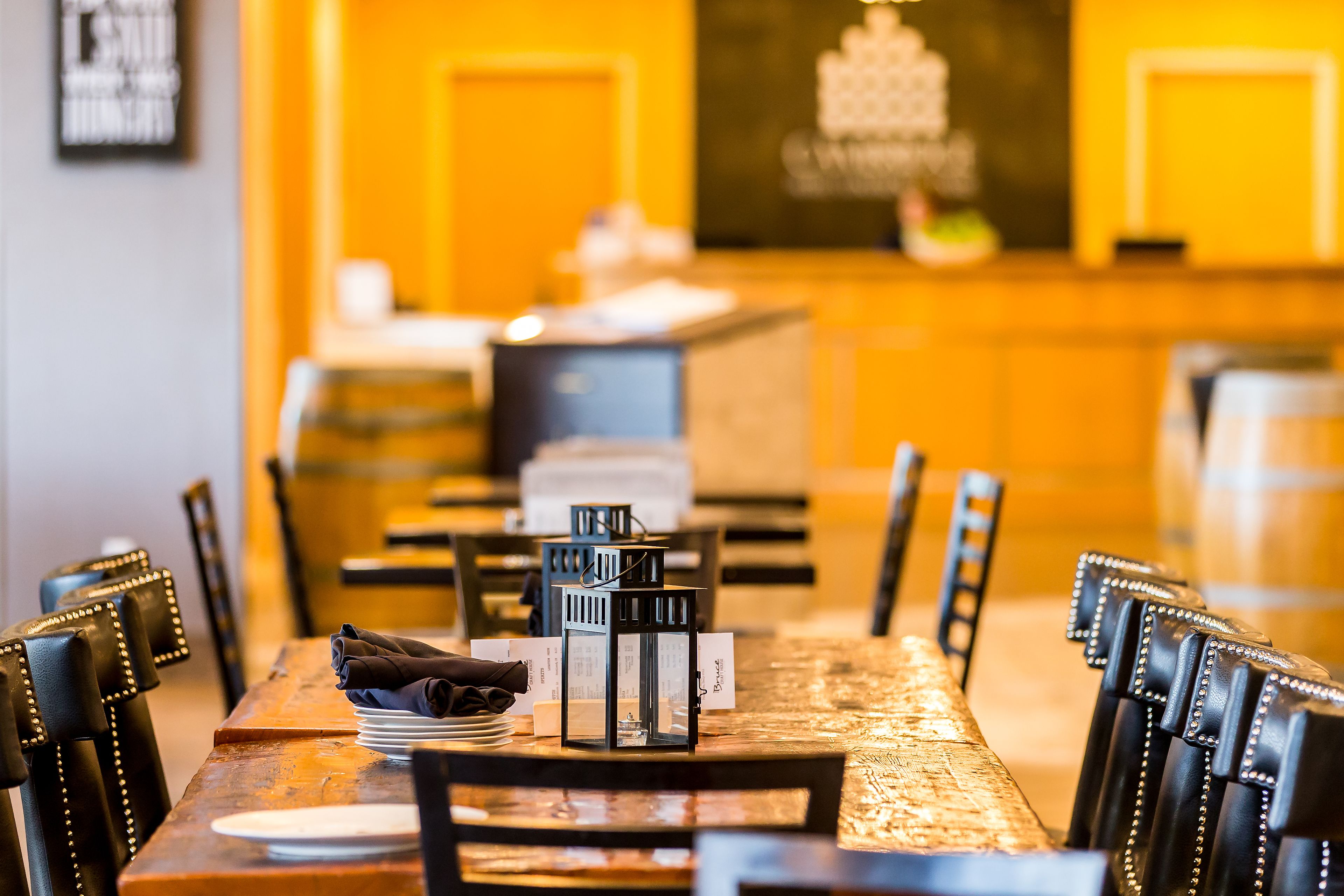 breakfast, lunch and dinner served