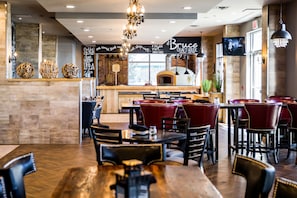 Breakfast, lunch and dinner served