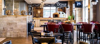 Cambridge Hotel and Conference Centre