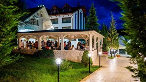 Unclassified image, 5 of 47, button - Hotel Sunny Hill (Cluj-Napoca)