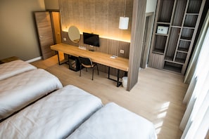 Family Room, Multiple Beds | In-room safe, desk, blackout curtains, soundproofing